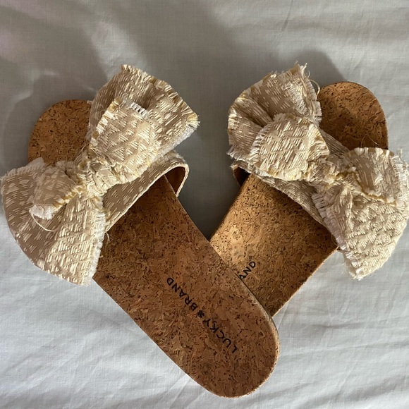 LUCKY BRAND slides NEW Sz 7 /37.5 NWT - Picture 8 of 8